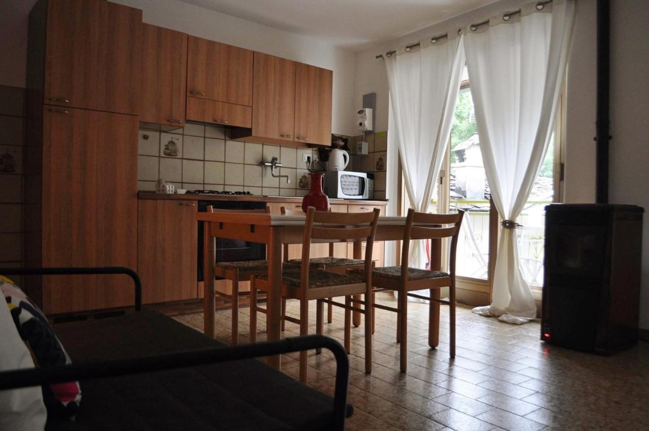 Willa Il Bilocale Della Nonna Locana Zewnętrze zdjęcie
